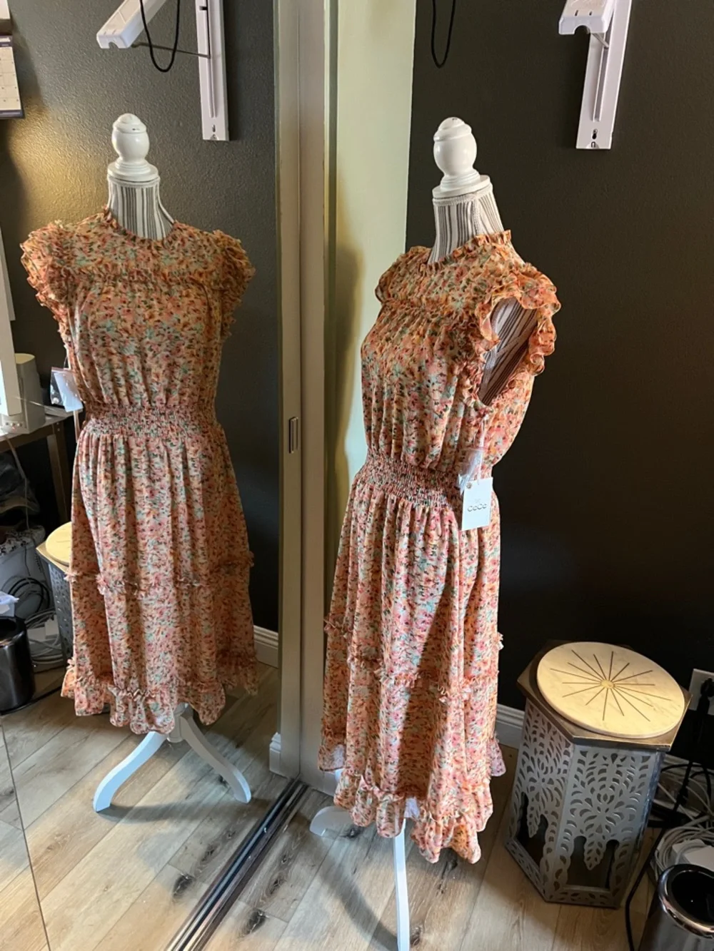 CeCe Peach Floral Ruffle Midi Dress - Picture 6 of 11